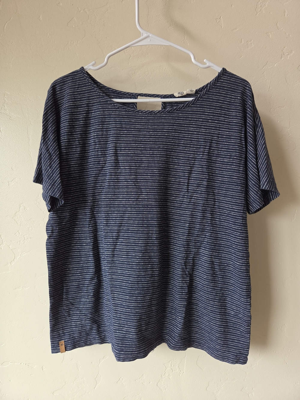 TenTree Casual Navy Striped Womenβs Tee